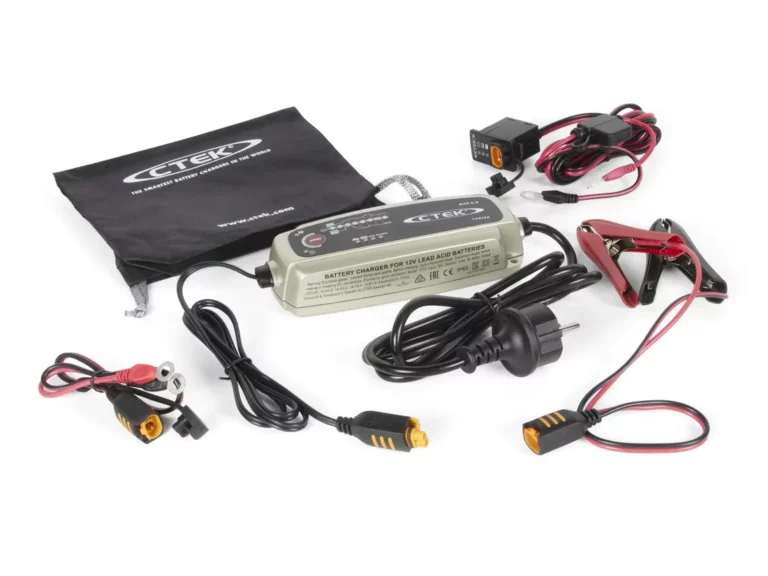 UB_A_PR_ctek-charger-kit_316453_001