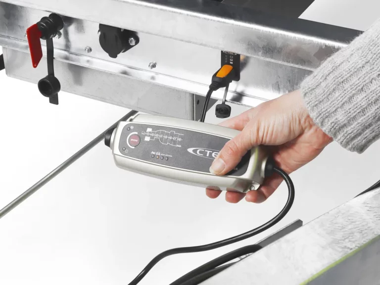 UB_P_FE_TT5000-Battery_indicator_5898